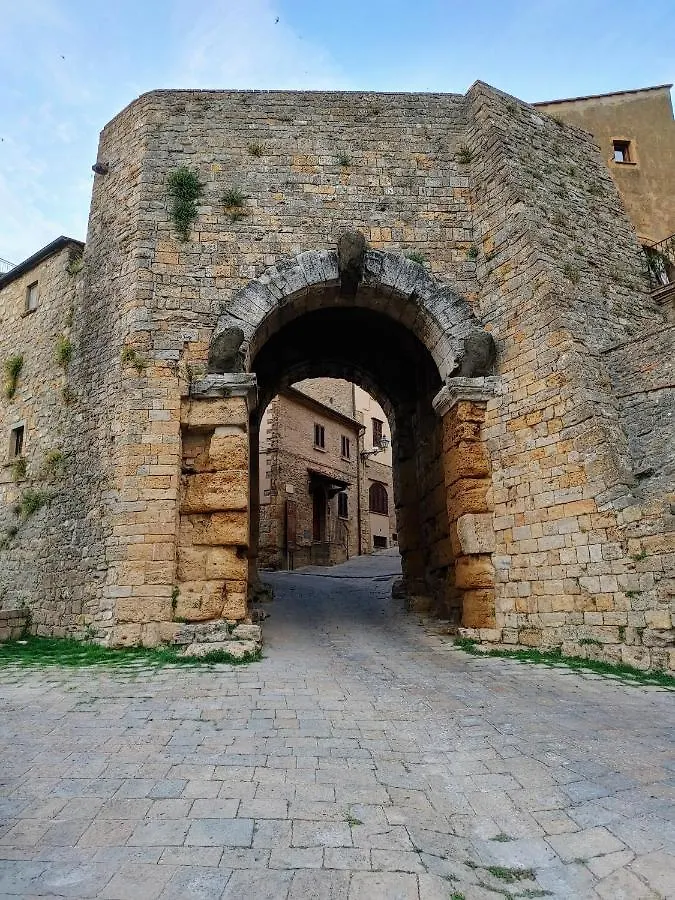 Apartment Casa Mays Fantastico Appartamento Centrale Volterra