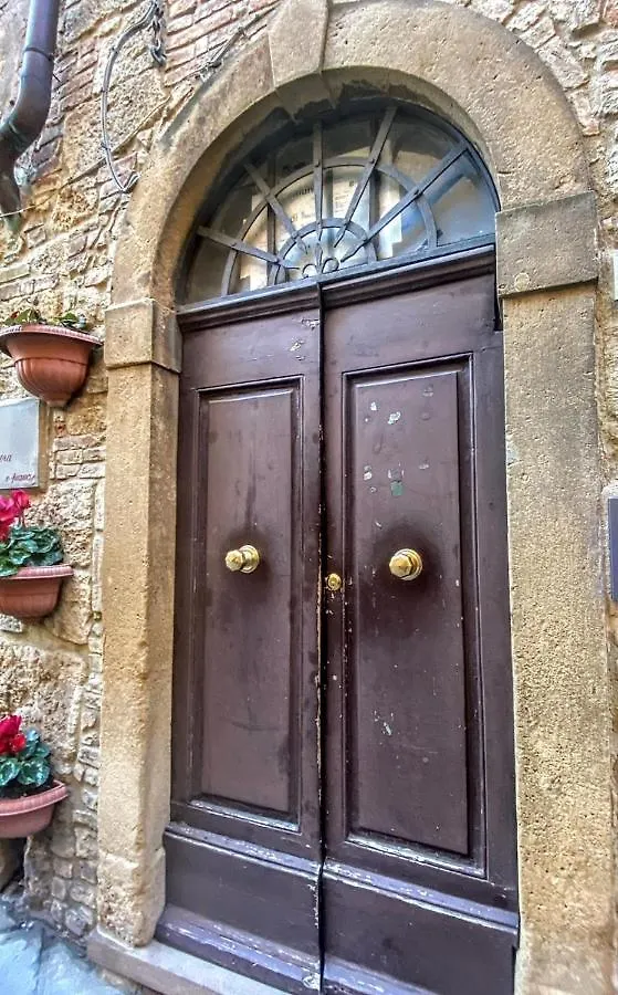Apartment Casa Mays Fantastico Appartamento Centrale Volterra